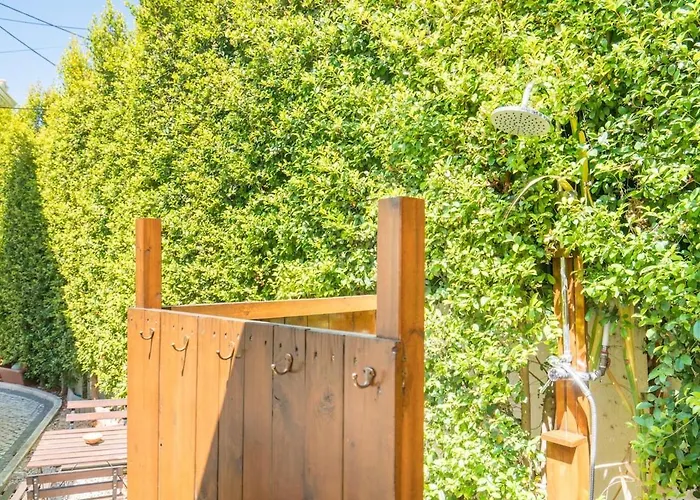 Casa Selina * Εστορίλ